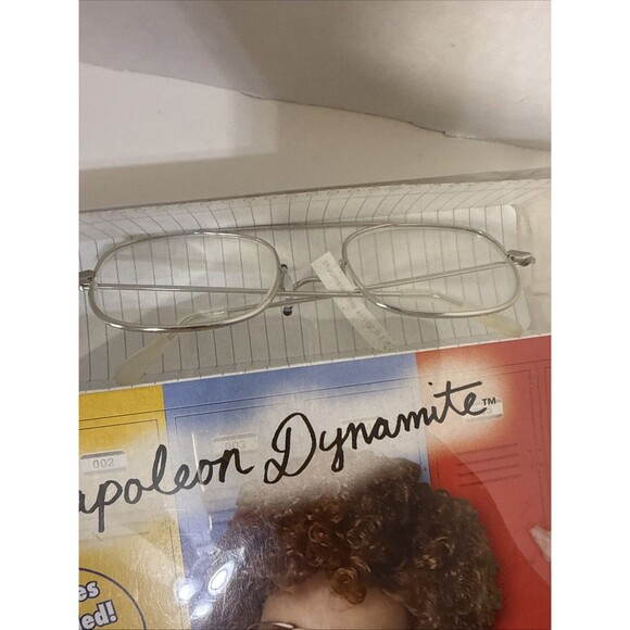 Napoleon Dynamite Wig & Glasses Rubies 6462 Brown Curly Short Hair Men’s - Picture 7 of 7